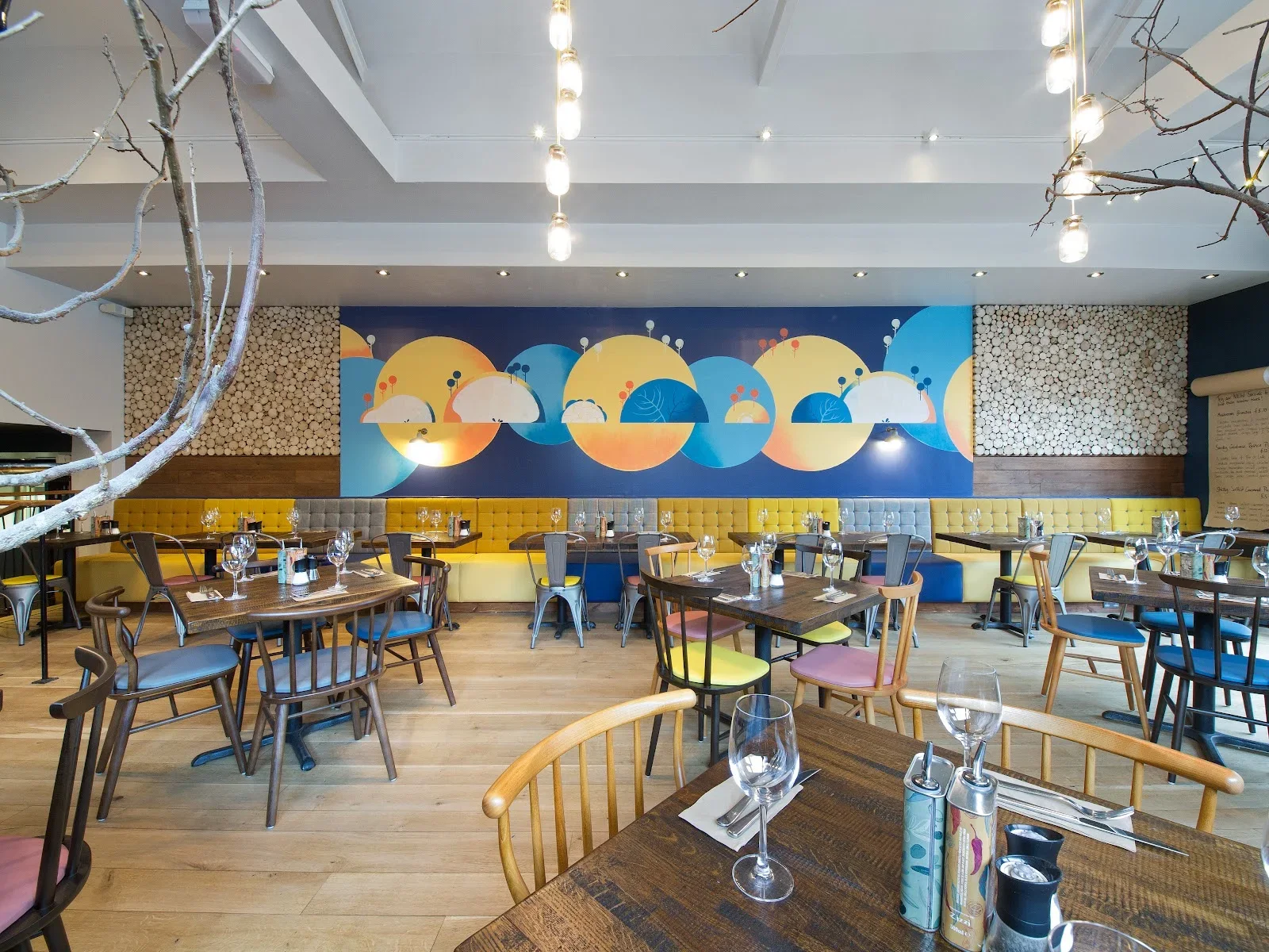 Dine-in image