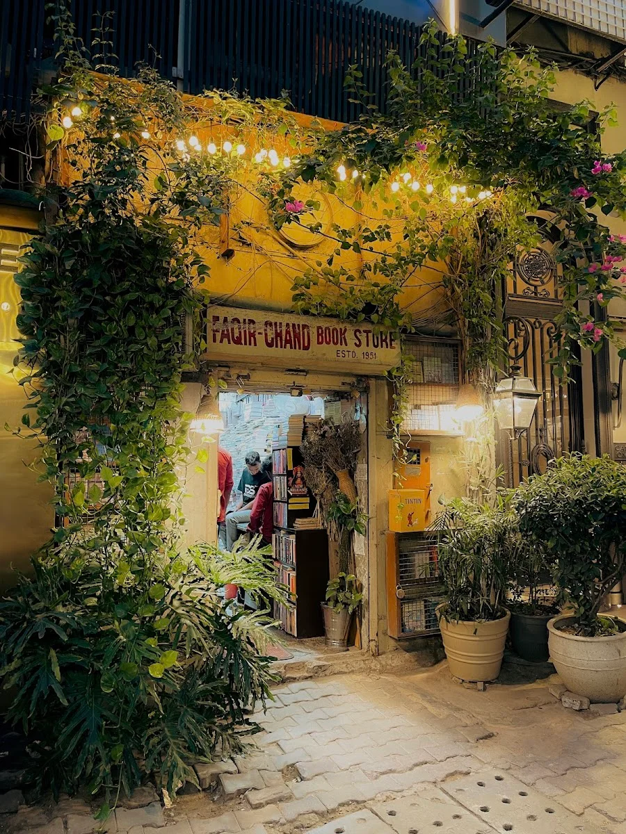 Retail shopping image