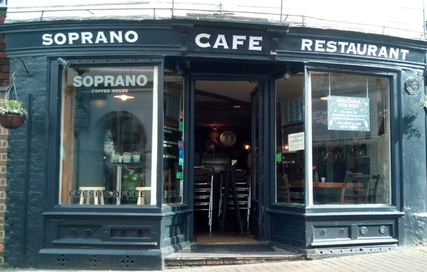 In-cafe dining image