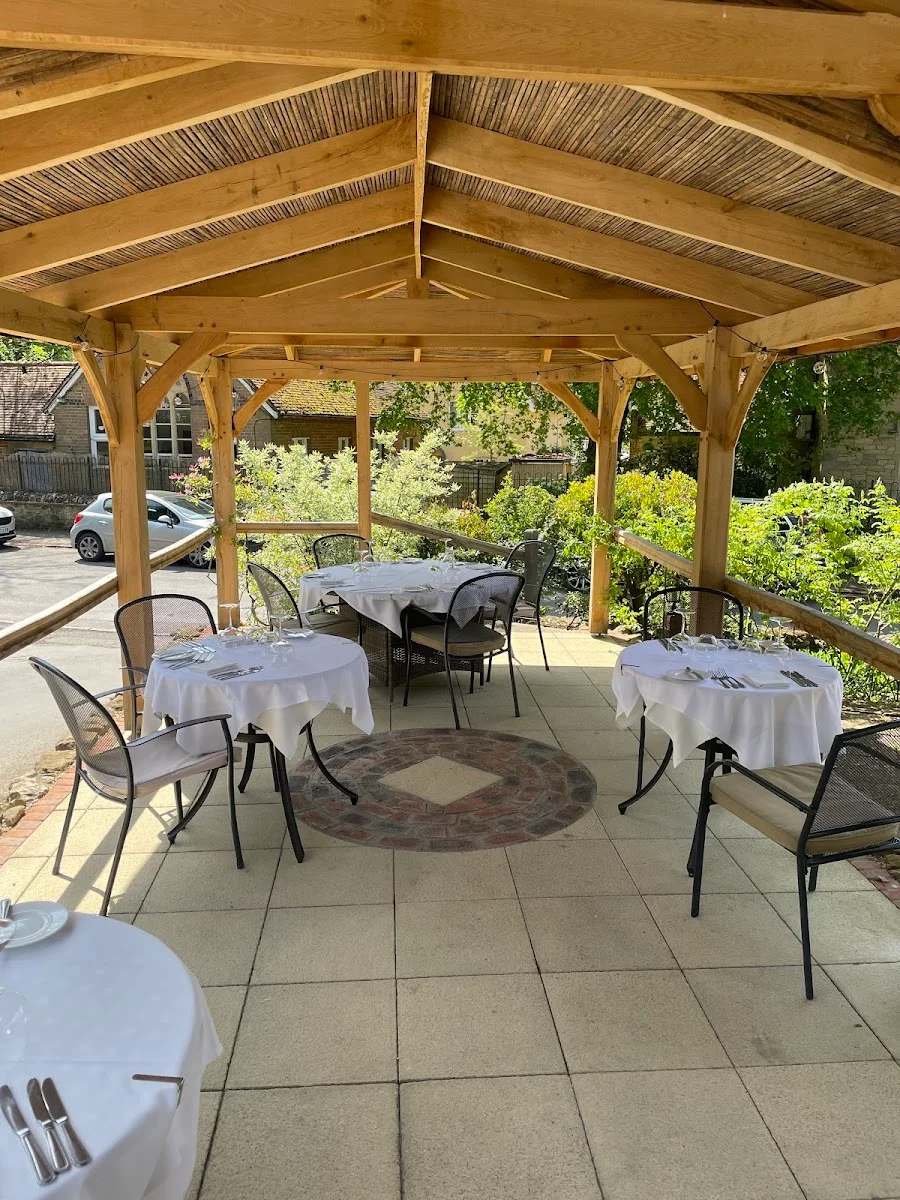 Dine-in Service image