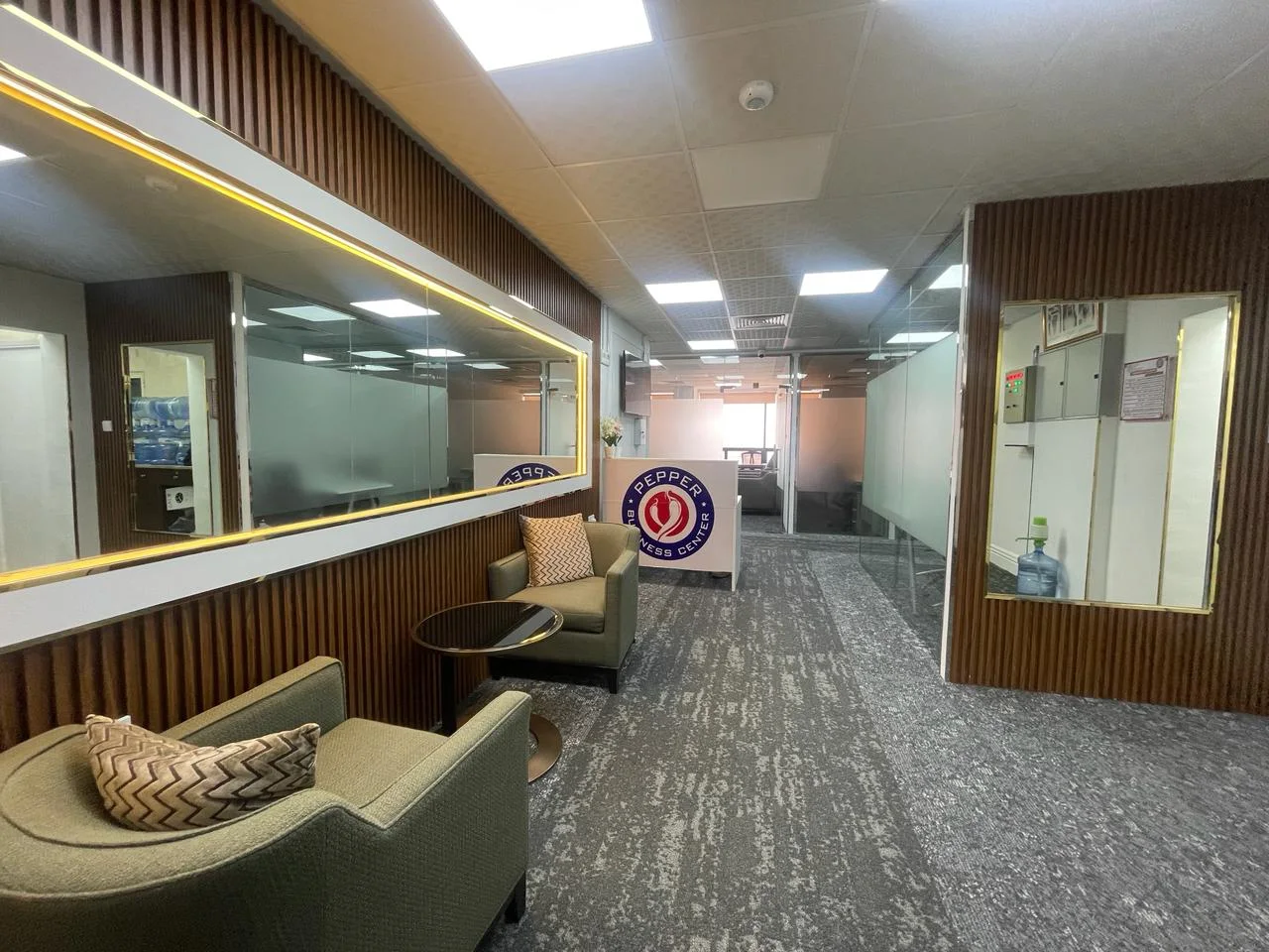 Coworking & Hot Desks image