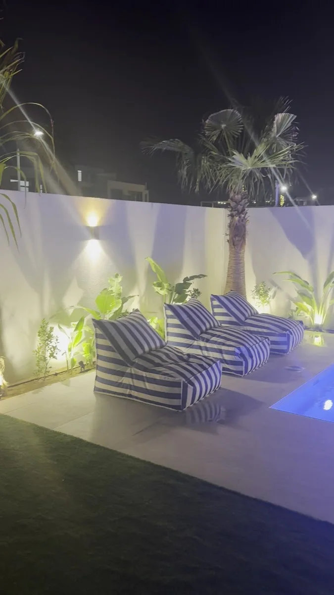 Backyard Landscaping & Decking image