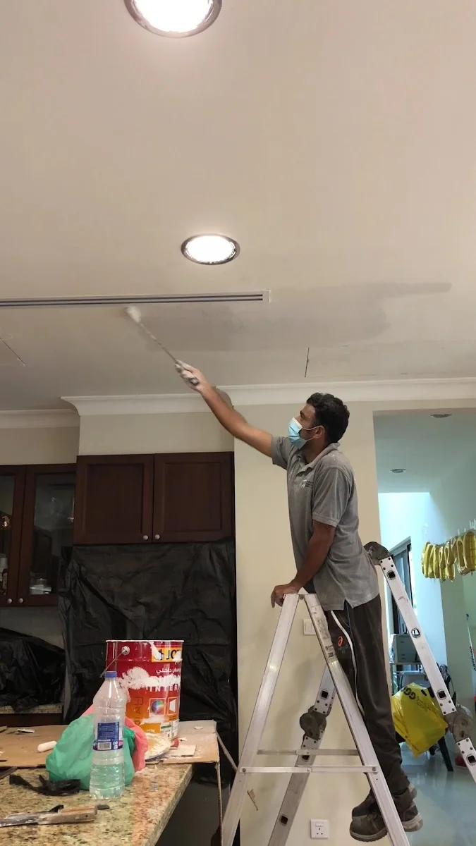 Refrigerant Gas Top-Up & Leak Detection image