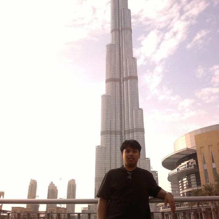 Umar Hashaam image