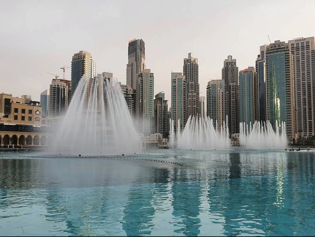 Fountain Shows & Light Performances image