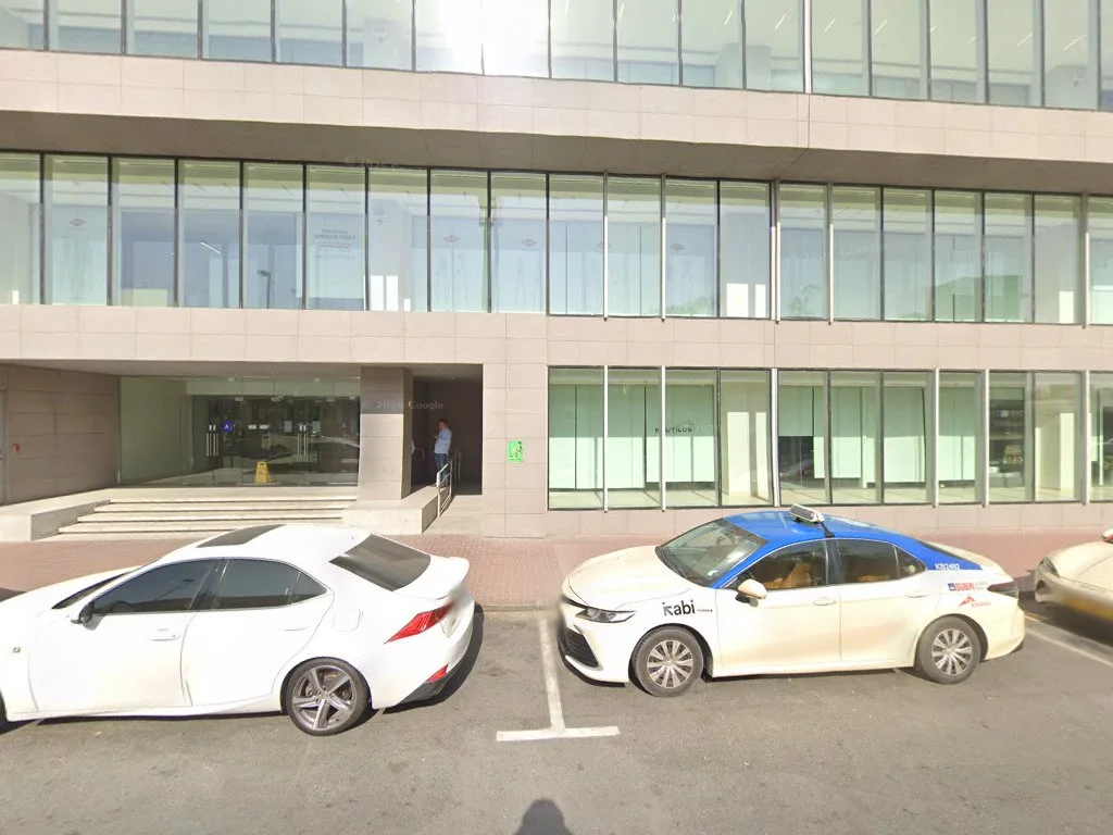 Showroom Sales image