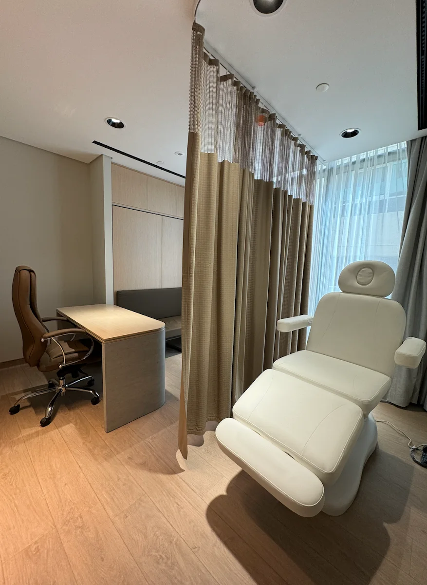Skin Consultation & Assessment image