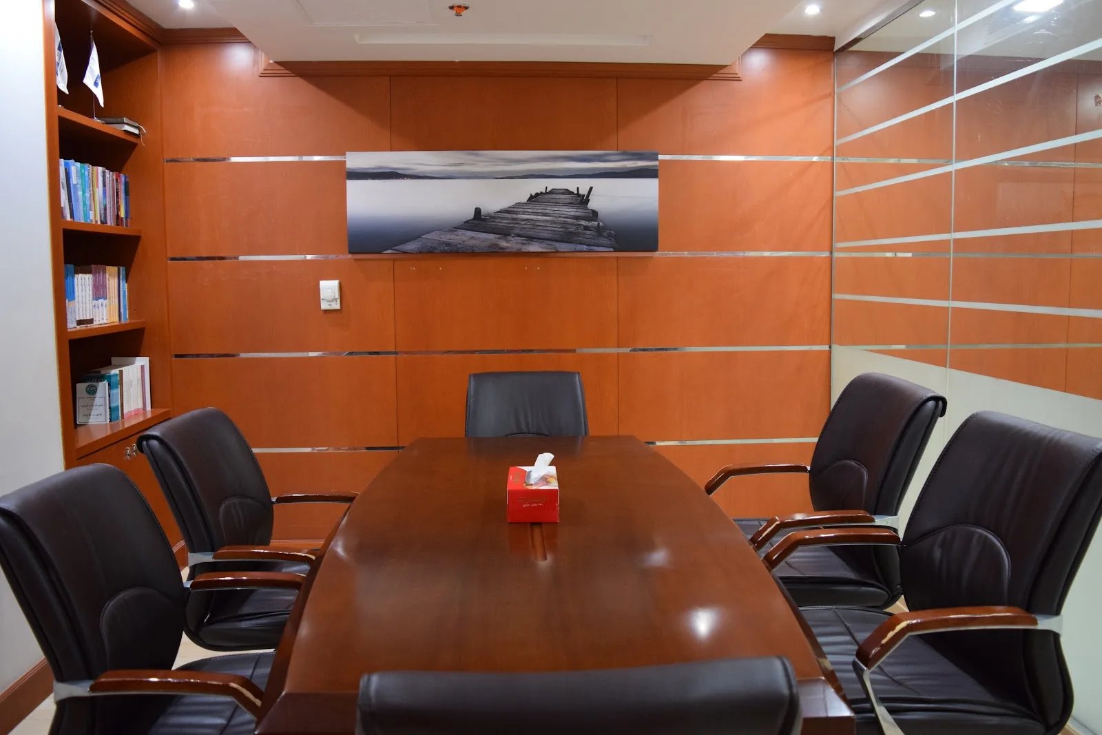 Corporate & Commercial Advisory image