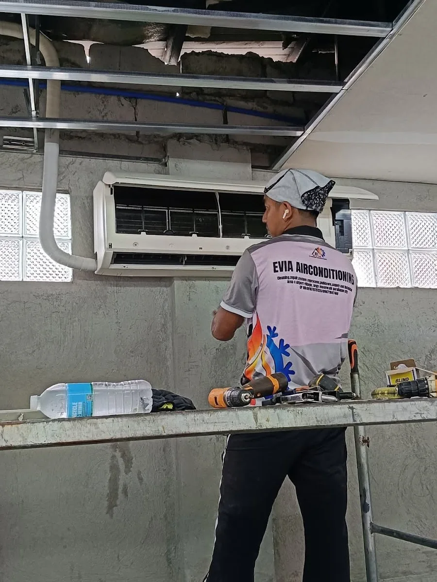 Refrigerator Repair image
