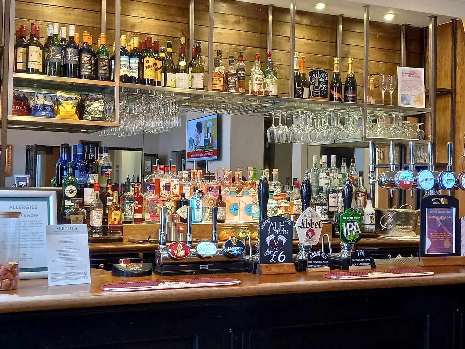Bar Service image
