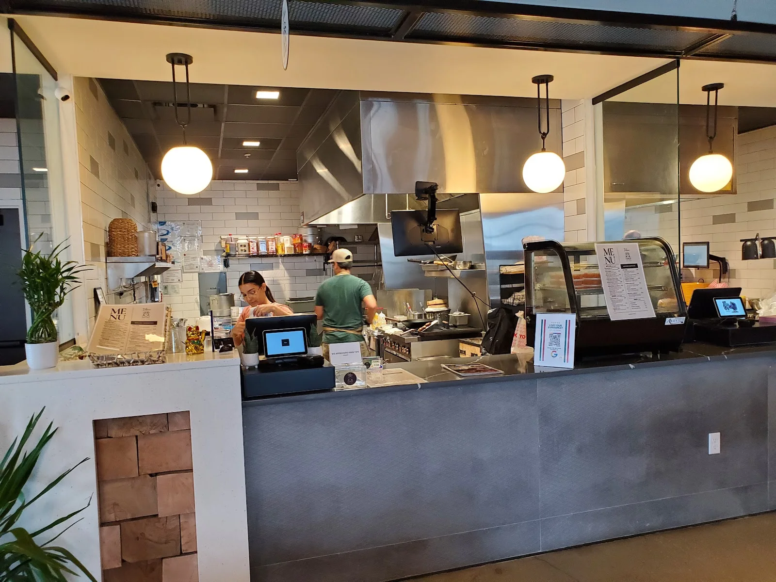 Dine-In image