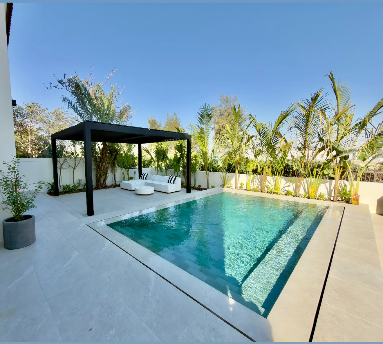 Pool Construction (Concrete / Fiberglass) image