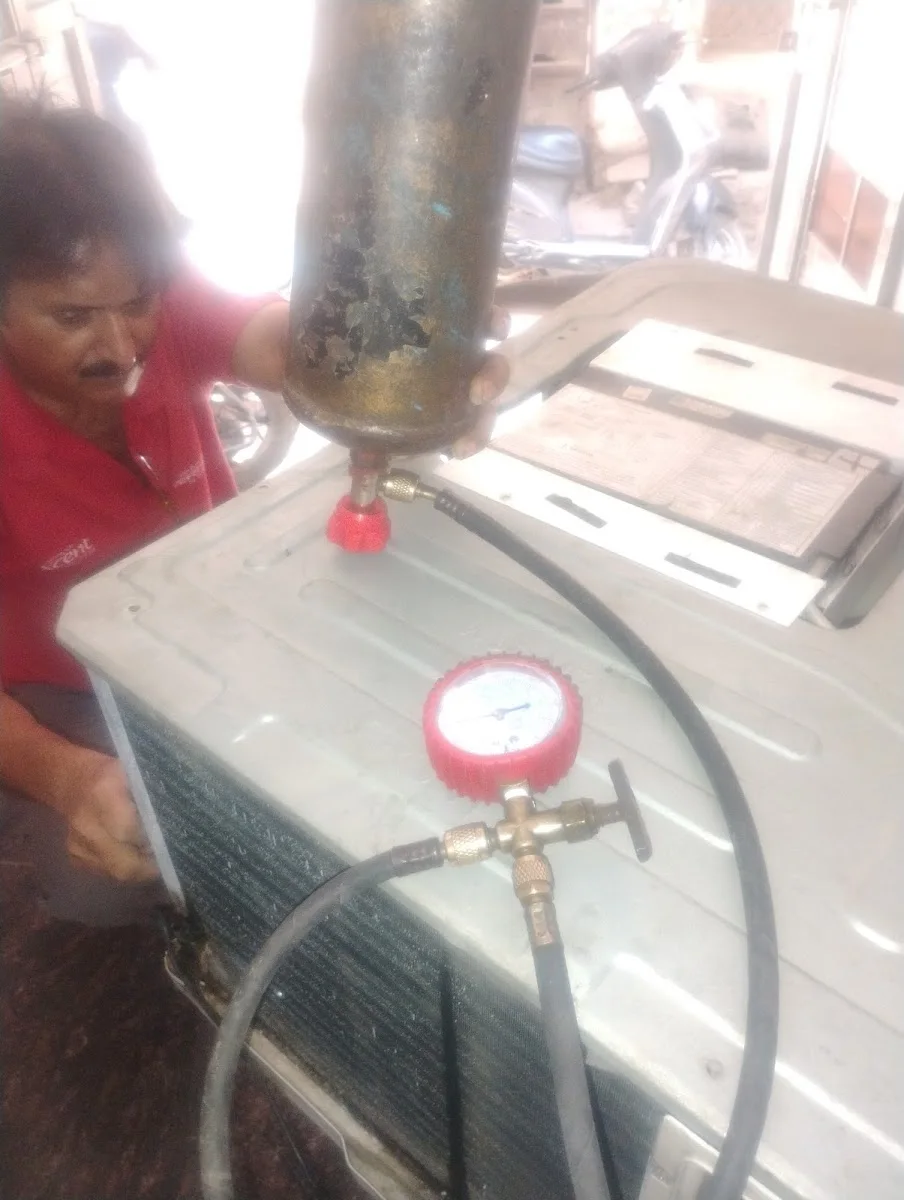 Refrigerator Repair image