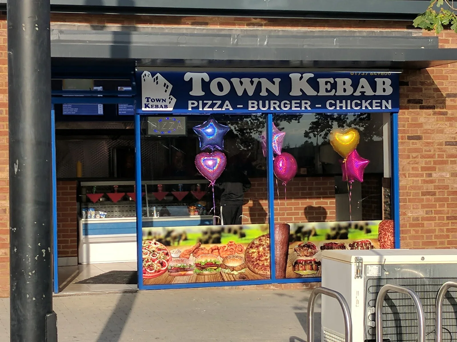 Counter takeaway service image