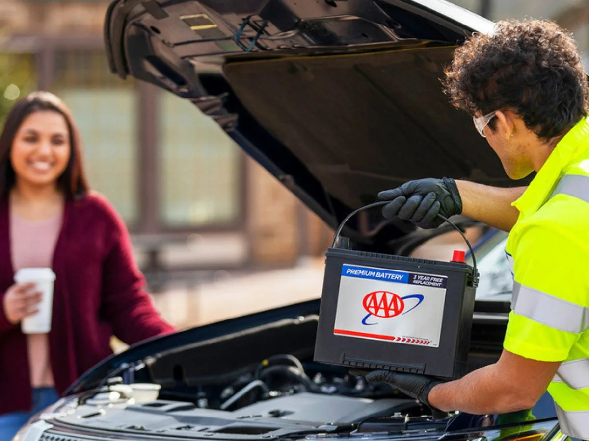 Mobile Battery Replacement image