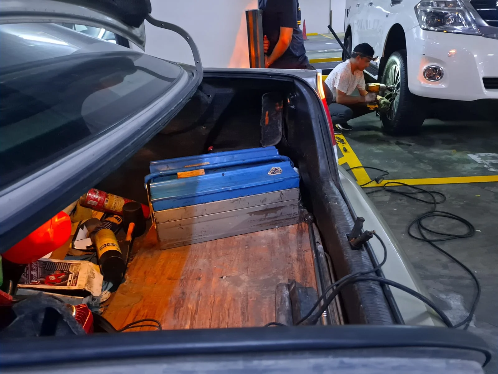 Tyre Replacement & Fitting image