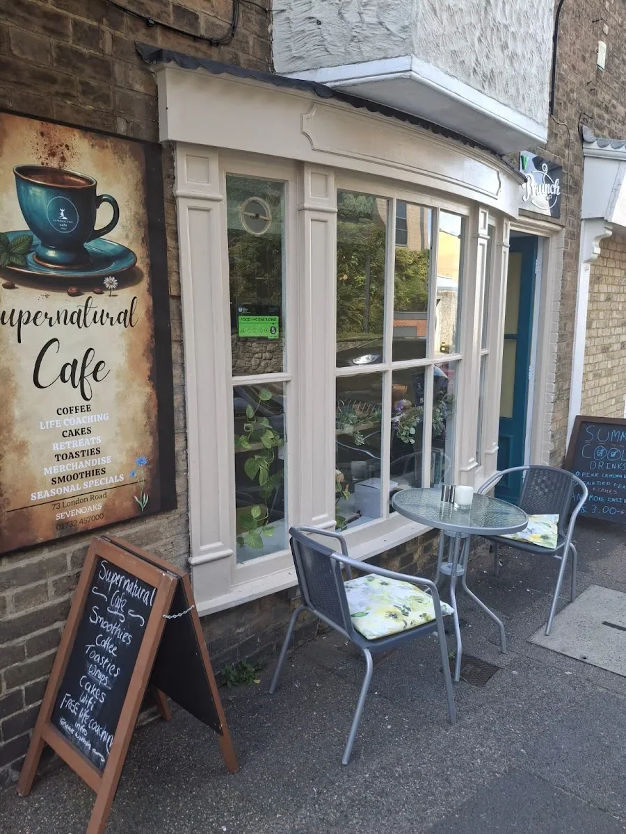 Takeaway coffee and snacks image