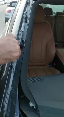 Windscreen Replacement Coordination image