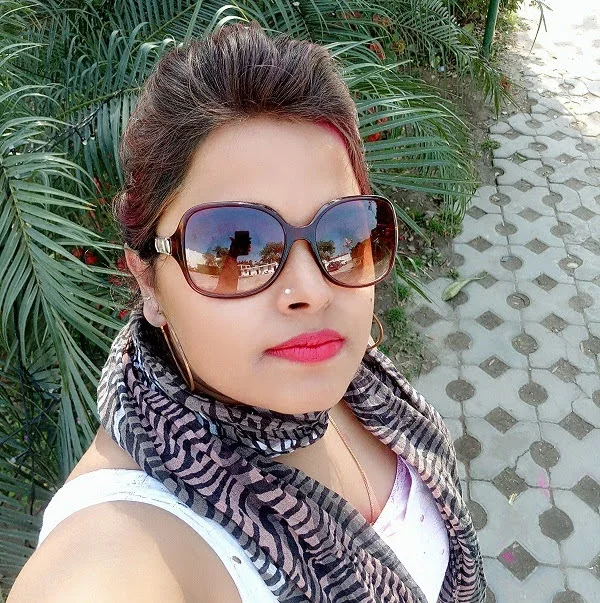 shaily solanki image