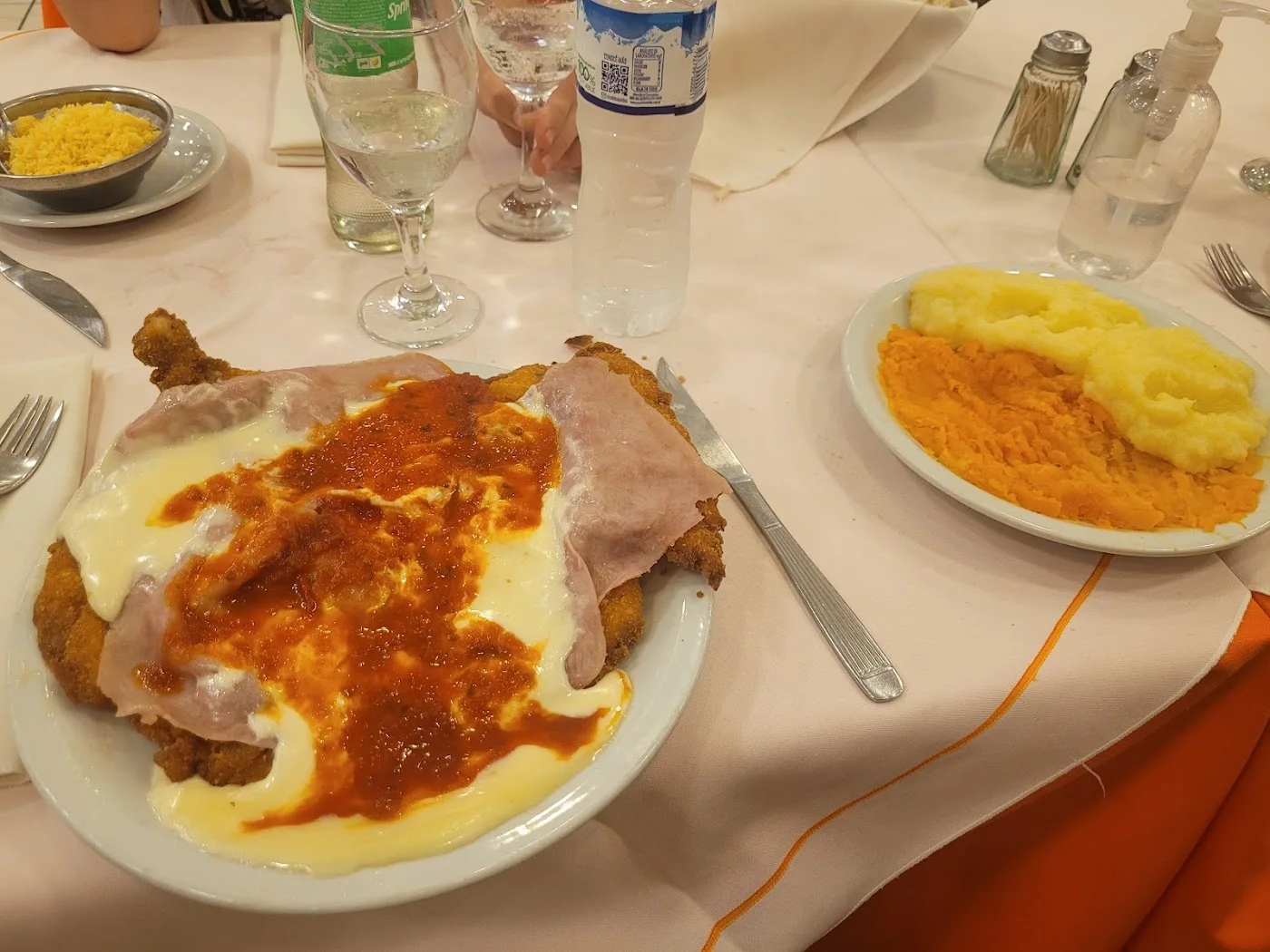 Milanesa con Guarnición image